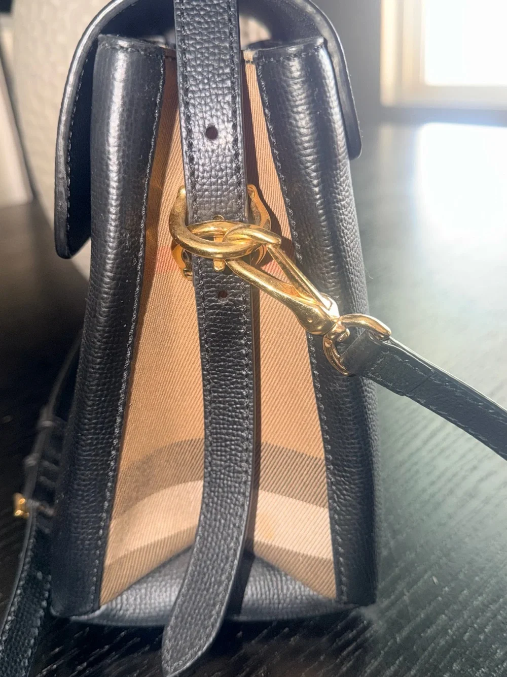 Authentic Burberry Baby Banner Leather Tote Bag 🖤